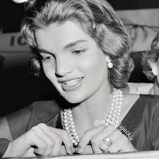 OurLovelyJackie (@ourlovelyjackie) • Instagram photos and videos