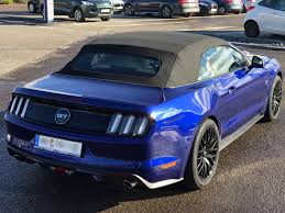 Finde 63 angebote für ford mustang cabrio blau zum verkauf zu bestpreisen, die günstigsten fahrzeuge ab € 3.500. Datei Ford Mustang Cabrio V8 Heckansicht Jpg Wikipedia