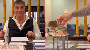 Suç örgütü lideri olmakla suçlanan ve yurt dışına kaçan sedat peker'in oğlu celalhan peker'in pasaportu iptal edildi. Sedat Peker In Goruntulerini Ceken Kisinin Oglu Celalhan Peker Oldugu Ortaya Cikti Haberler Ankara Ankara Haber Son Dakika Ankara Haberleri