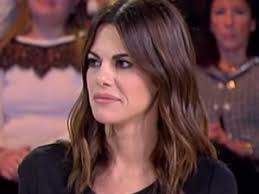 Il nuovo look fa già tendenza, cosa ha fatto ai capelli | foto. Guaccero Chiusura Detto Fatto E Disaccordi Con Ciacci Montatura