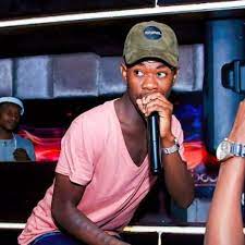 The hair on top is left to flow wildly. Watch Quickfire With Tholukuthi Hey S Killer Kau