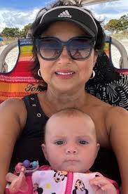 Jay Hamilton's Instagram, Twitter & Facebook