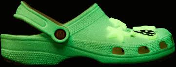 A nod to the puerto rican singer's latest album, yhlqmdlg, these crocs glow in the dark and come with jibbitz inspired by bad bunny's music. Bad Bunny And Crocs Connect For Glow In The Dark Clogs Pause Online Men S Fashion Street Style Fashion News Streetwear
