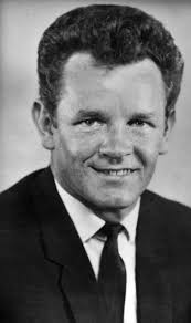 Late Last of the Summer Wine actor's family to donate £245,000 to cancer  hospice