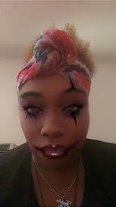 Sarah Roszell's Instagram, Twitter & Facebook