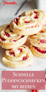 Blitzrezept Mit Nur 5 Zutaten Himbeer Puddingschnecken Freundin De In 2020 Pudding Schnecken Kuchen Und Torten Rezepte Backrezepte