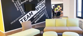 Benvenuti sull'account ufficiale di intesa sanpaolo. Quando I Bancari Diventano Designer Progetto Hive Di Intesa Sanpaolo Wow Ways Of Working Webmagazine