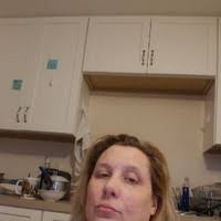 Adrienne Abbott's Instagram, Twitter & Facebook