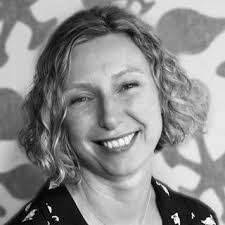 Paula Mckee's Instagram, Twitter & Facebook