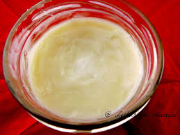 Cremele hidratante împiedică eliminarea apei din piele, prevenind uscarea pielii şi descuamările. Cum SÄ Faci Singur AcasÄ Crema De Maini Si Corp Lecturi De MÄmicÄ