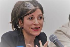 Vallejos entró a trabajar en el ministerio de economía durante la gestión de amado boudou en 2010. Fernanda Vallejos Comparo A Caputo Con Martinez De Hoz Parlamentario