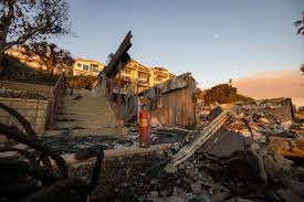 LA wildfires: Fresh fears as blaze ...