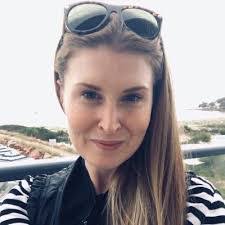 Kellie Cooper's Instagram, Twitter & Facebook