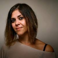 Beatriz Caro's Instagram, Twitter & Facebook