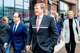 What does minister koolmees love about his job and what is the best advice he can give us? Haarlem King Willem Alexander And Minister Wouter Koolmees Van Financien During A Working Visit To Meat Products Company Z Haarlem Dutch Royalty Royal Family