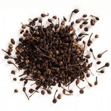 Poivre Sauvage De Madagascar Voatsiperifery Achat Et Recettes L Ile Aux Epices Poivre Epices Epices Et Herbes