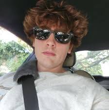 Up charging for fake bugs bunny 😭 #funny #prank #reels