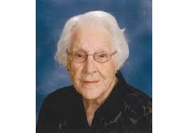 Phyllis Kirkland Obituary (1916