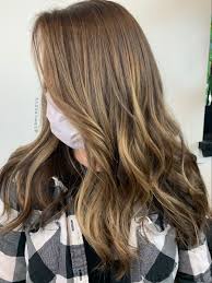 Brown Hair Balayage In 2020 Brown Hair Balayage Balayage Hair Subtle Blonde Highlights