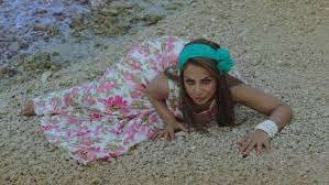 حساب سعر السلع كم يصبح بعد الخصم وايضاً يمكن حساب كم كان سعر السلعة قبل الخصم. Ù‡Ù†Ø¯ Ø§Ù„Ø¨Ù„ÙˆØ´ÙŠ ØªÙƒØ´Ù Ù…ÙØ§Ø¬Ø£Ø© Ø¨Ø´Ø£Ù† ØºÙŠØ§Ø¨Ù‡Ø§ Ø¹Ù† Ø§Ù„Ø³ÙˆØ´ÙŠØ§Ù„ Ù…ÙŠØ¯ÙŠØ§ ÙÙŠØ¯ÙŠÙˆ