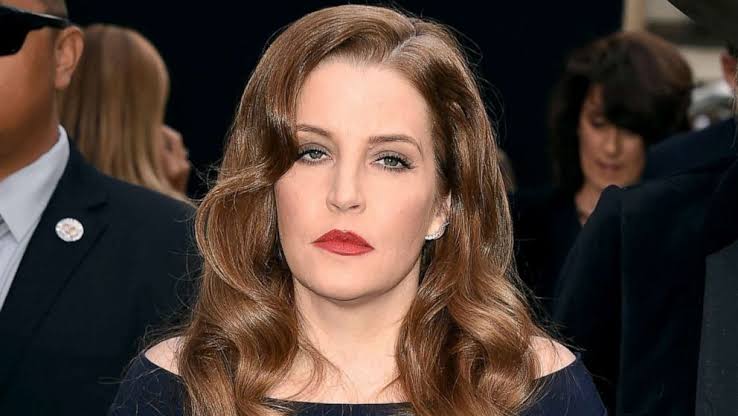 Lisa Marie Presley posts message about mourning her late son, reveals  thoughts on upcoming 'Elvis' film - ABC News