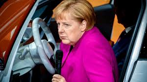 Nu trebuie să o pedepsim, trebuie să o lăsăm să se dezvolte. German Auto Chiefs Hold Crisis Call With Merkel Euractiv Com