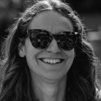 90+ perfiles de «Patsy Lutz»