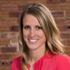 Julie Beynon's Instagram, Twitter & Facebook