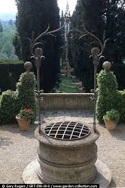 Fairy Tale Wishing Well Parc Et Jardin Jardins Jardinage