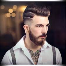 Coiffure homme cheveux long en arriere occupennial coupe de cheveux homme mi long fin with. Comment Trouver Sa Coupe De Cheveux Homme Le Coiffeur Vous Sera D Une Aide Prevcieuse