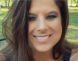 Elisabeth Key's Instagram, Twitter & Facebook