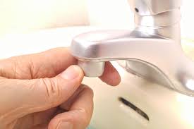 Prep the faucet to be flushed out. How To Install Faucet Aerators