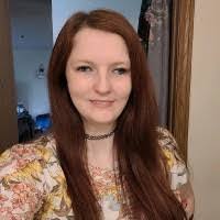 Beth Roush's Instagram, Twitter & Facebook