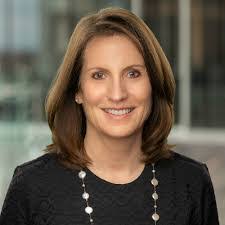 Mary Pallas's Instagram, Twitter & Facebook