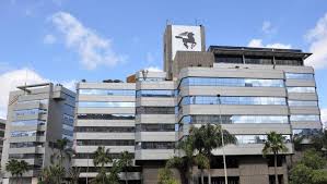 J'ai dans un premier temps rencontré un senior de l'équipe qui m'a posé des questions de motivation. Le Tresor Marocain Se Desengage Du Capital De La Bcp