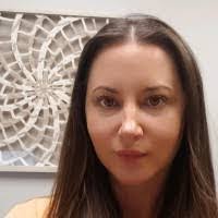 Elizabeth Hammes's Instagram, Twitter & Facebook