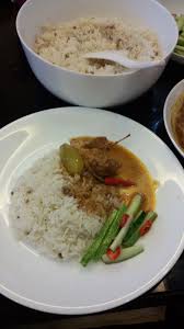 Ok hari ini saya ingin kongsikan gulai ayam untuk dimakan dengan nasi dagang. Nasi Dagang Terengganu Menu Nostalgia Yang Menjadi Kenangan Yang Tak Kunjung Padam Kalau Dah Memang Anak Terengganu Semest Malaysian Food Asian Recipes Food