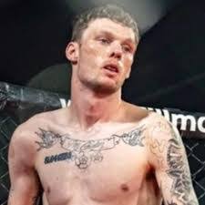 Devin Mohn's Instagram, Twitter & Facebook