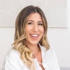 Chelsie Hill's Amazon Page