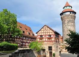 Https Www Herole De Bilder Nuernberg Kaiserburg 1 288620 396 286 80 Jpg Nuremberg Castle Tourist Attraction Day Trips