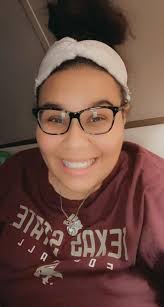 everything is bigger in texas! especially the tx shredded wraps at bowhaus  bowtique!! 🤩 remi ray was honored to have been chosen for this collab. it  came out absolutely beautiful! pictures don't