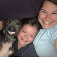 What a happy family because they have a clown #curryhighlight