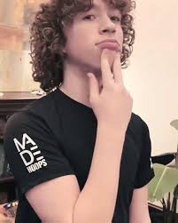 Nelson Neumann's Impressive Basketball Skills