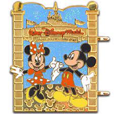 Maybe you would like to learn more about one of these? Disney Passholder Pin 2013 Puzzle Set Mickey Minnie