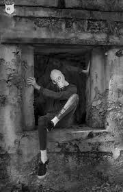 Black And White Photoshoot At Home Horror Gas Mask Photographer Tera Two Crafty Cats Photography Model Hunter Horror Creep Dark Photography Creepy Halloween Photography Scary Photography