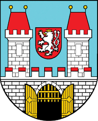 Lechův kámen je asi tři metry vysoký, hranatý a navrchu víceméně plochý rulový blok, od kterého je krásný výhled na město kouřim.když se čechův lid usadil pod řípem, lech a jeho věrní prý vyrazili dál na východ.čech se s nimi loučil nerad a naléhal na bratra, aby mu z místa, kde se usadí, dal znamení ohněm a kouřem. Kourim