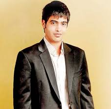 But yet again, this was a hoax too and the actor himself rubbishes all these rumors. Bhansali To Launch Vinod Khanna S Son