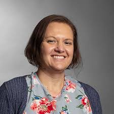 Jessica Holm's Instagram, Twitter & Facebook