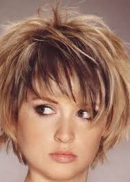 Découvrez sans plus tarder la coiffure qui correspond à votre visage. 17 Meilleures Idees Sur Coupe Cheveux Court Visage Rond Cheveux Courts Visage Rond Cheveux Courts Cheveux
