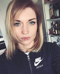 20 Ideal Blonde Hairstyles For Green Eyes 2020 Trends